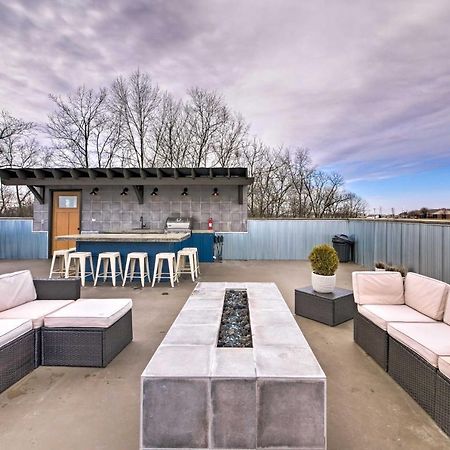 Luxe Amish Country Apartment With Rooftop Terrace! Millersburg Kültér fotó